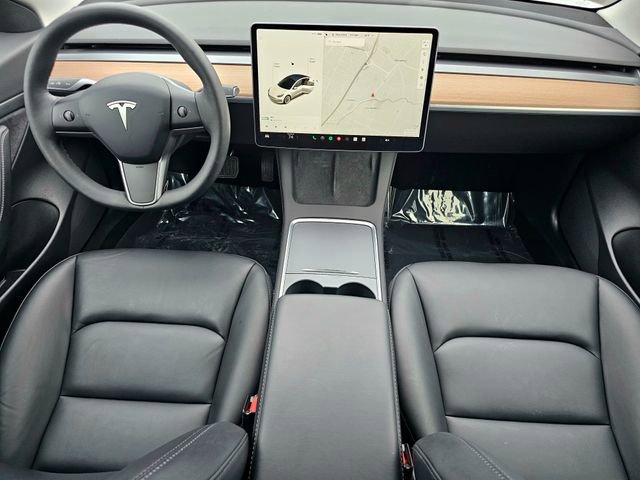 Used 2021 Tesla Model 3 Standard Range Plus image 27