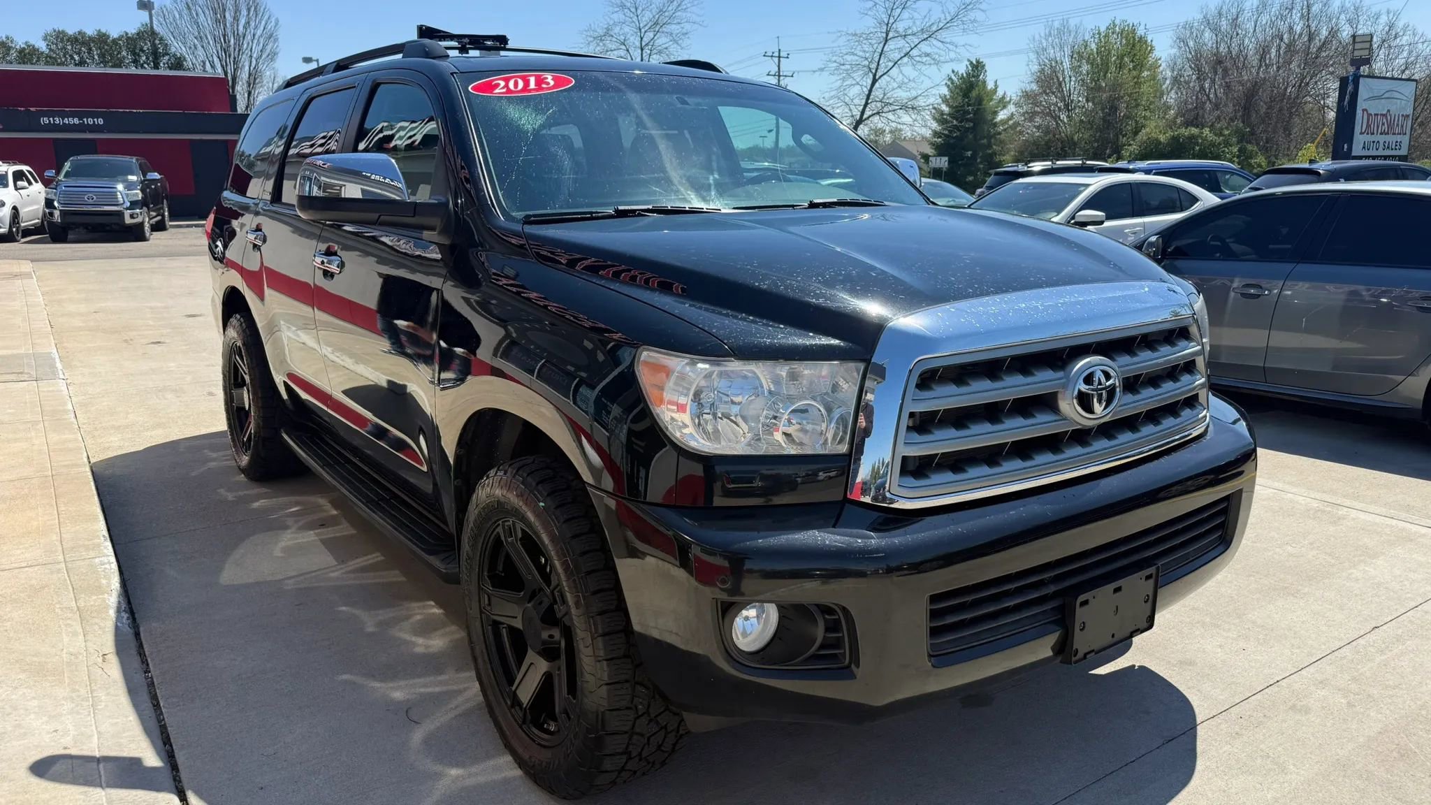 Used 2013 Toyota Sequoia Limited AWD/4WD image 2