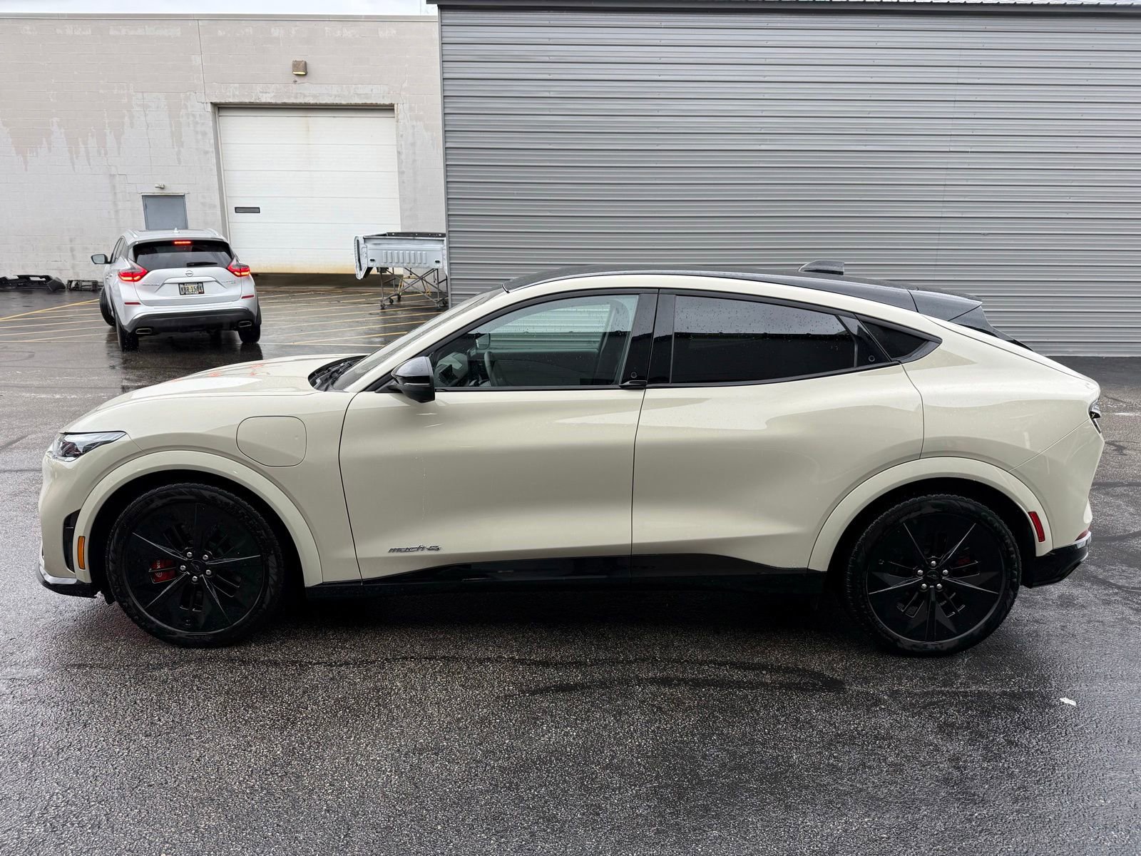 Used 2025 Ford Mustang Mach-E GT AWD/4WD image 6