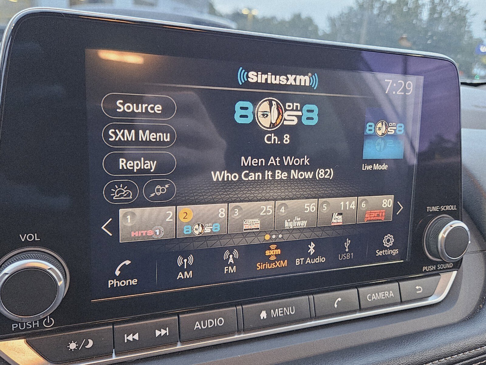 Used 2023 Nissan Rogue SV image 23