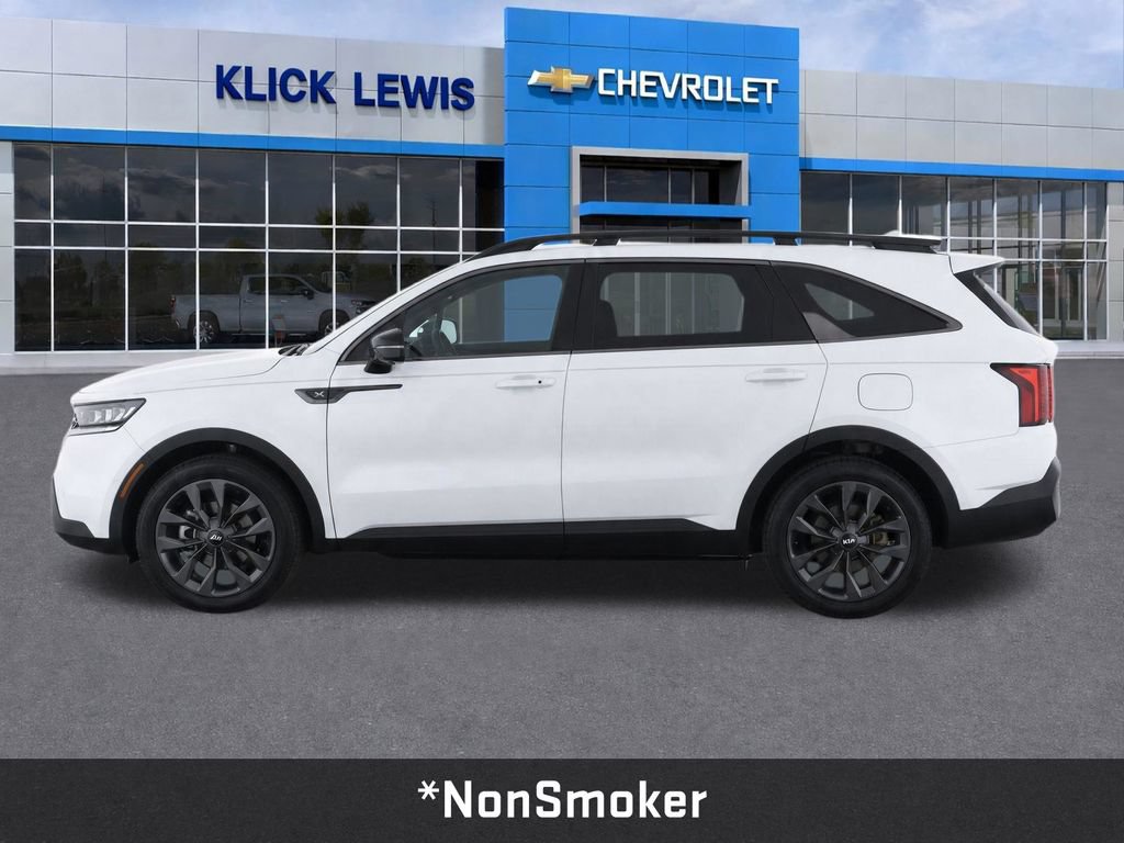 Used 2021 Kia Sorento EX w/ EX AWD X-Line Package image 4