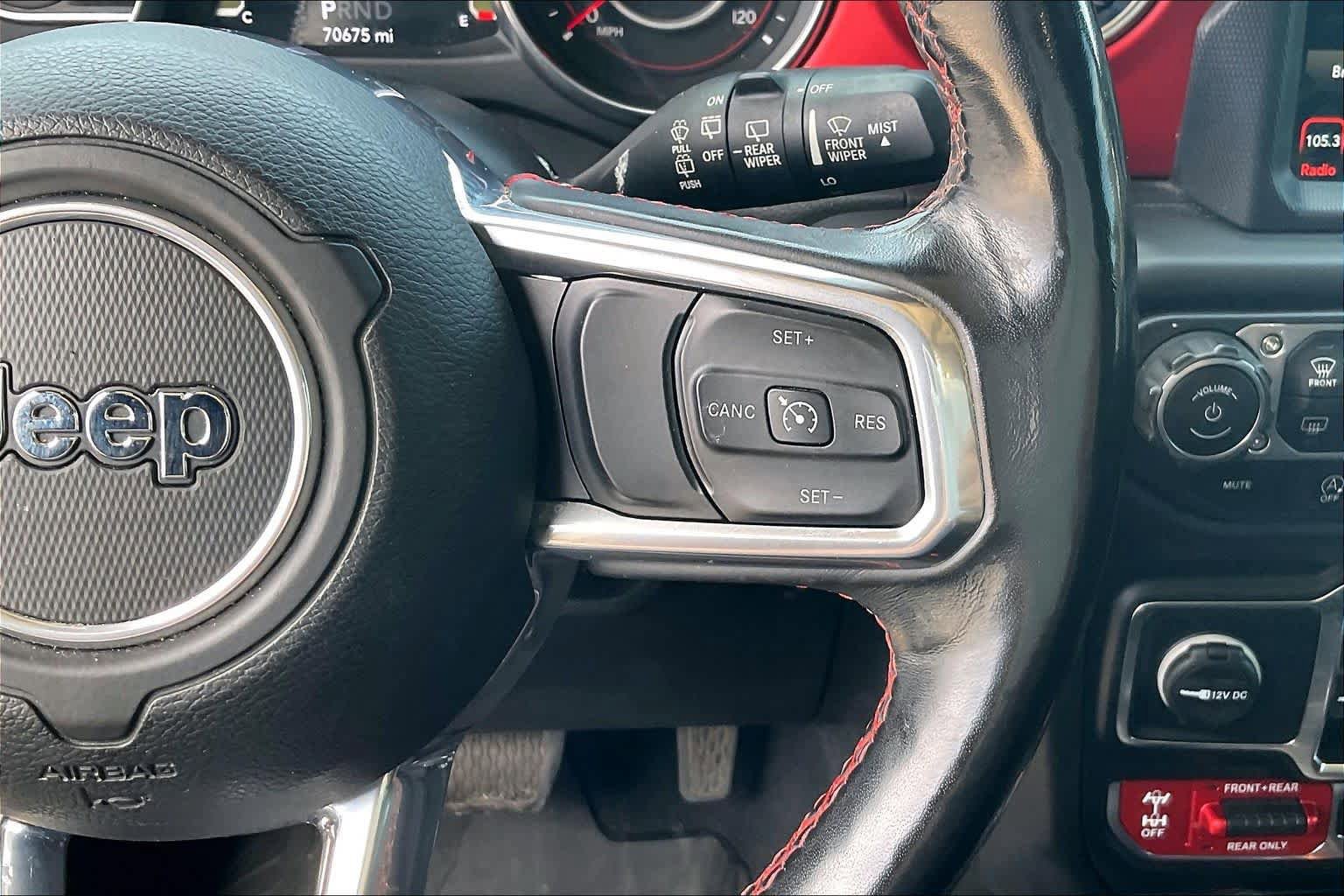 Used 2019 Jeep Wrangler Unlimited Rubicon w/ Dual Top Group AWD/4WD image 23