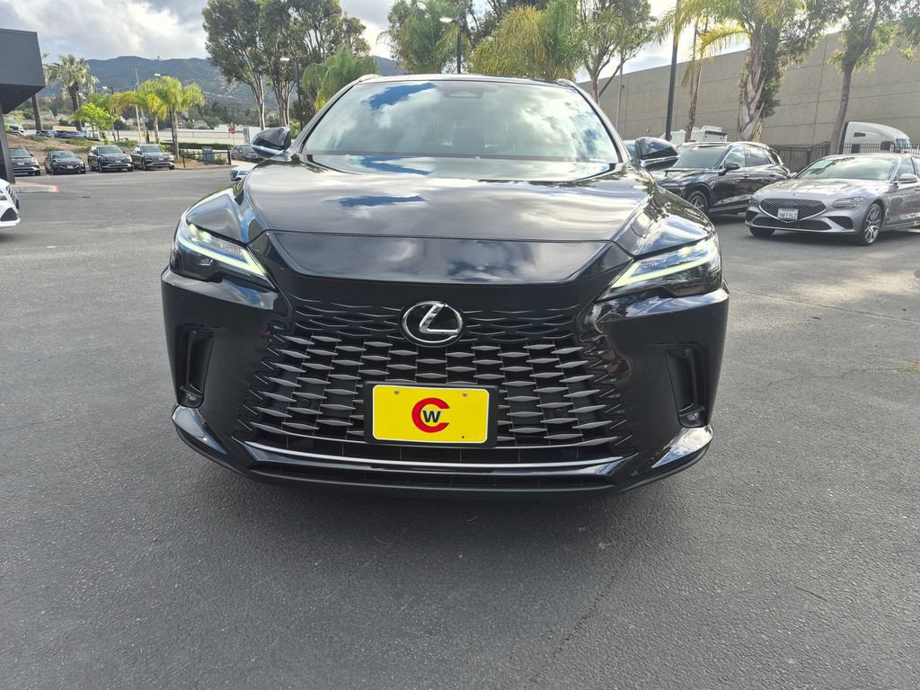 Used 2025 Lexus RX 350 FWD w/ Technology Package image 3