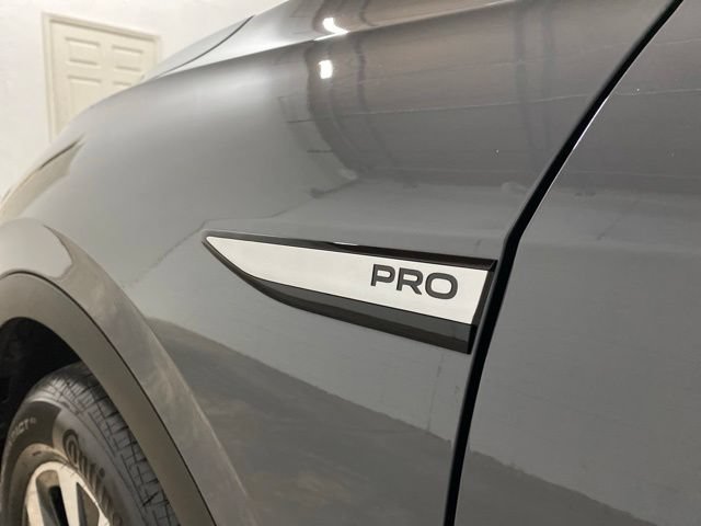 Used 2025 Volkswagen ID.4 Pro RWD image 87