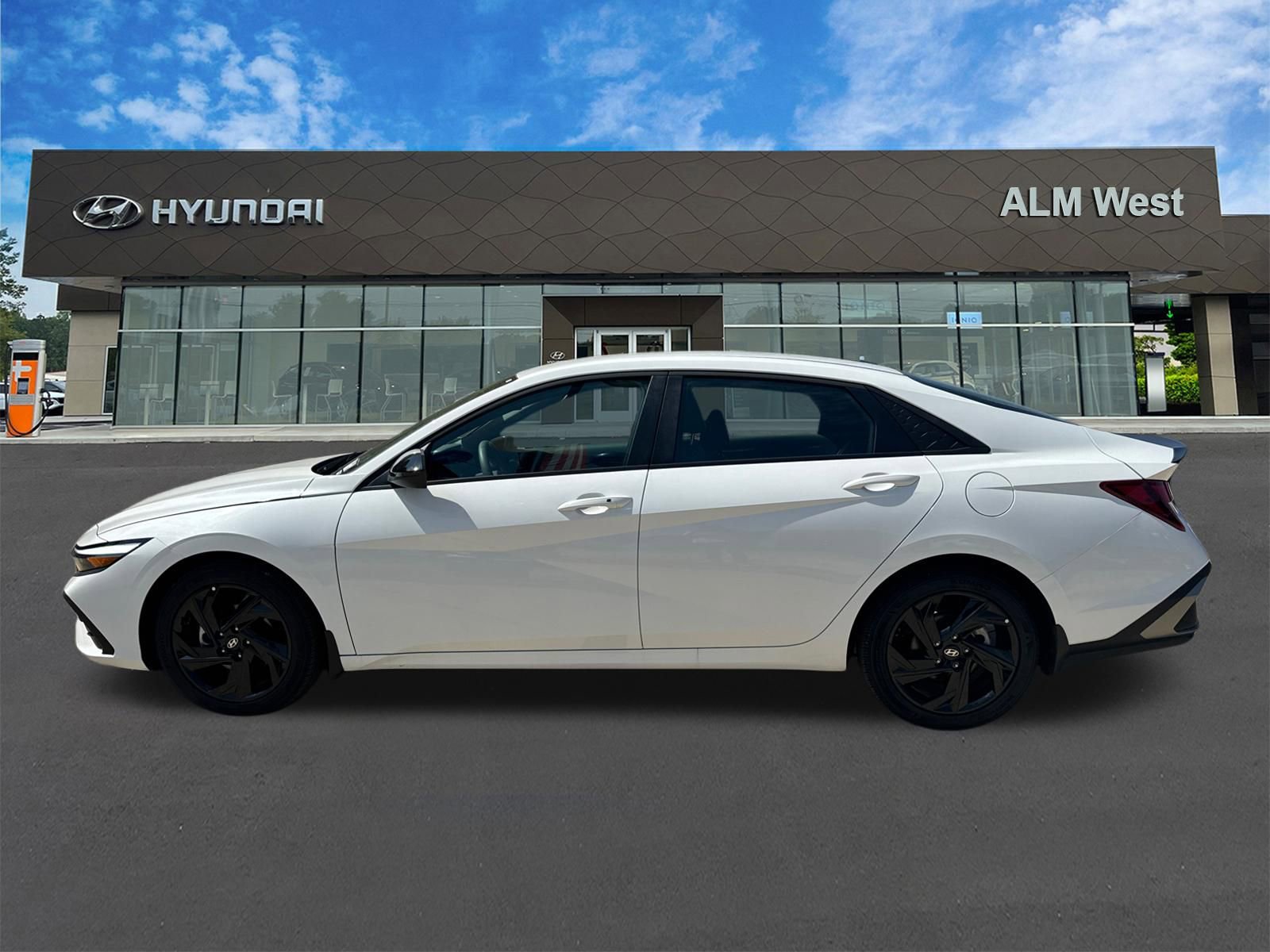 Certified 2026 Hyundai Elantra Sport FWD image 8
