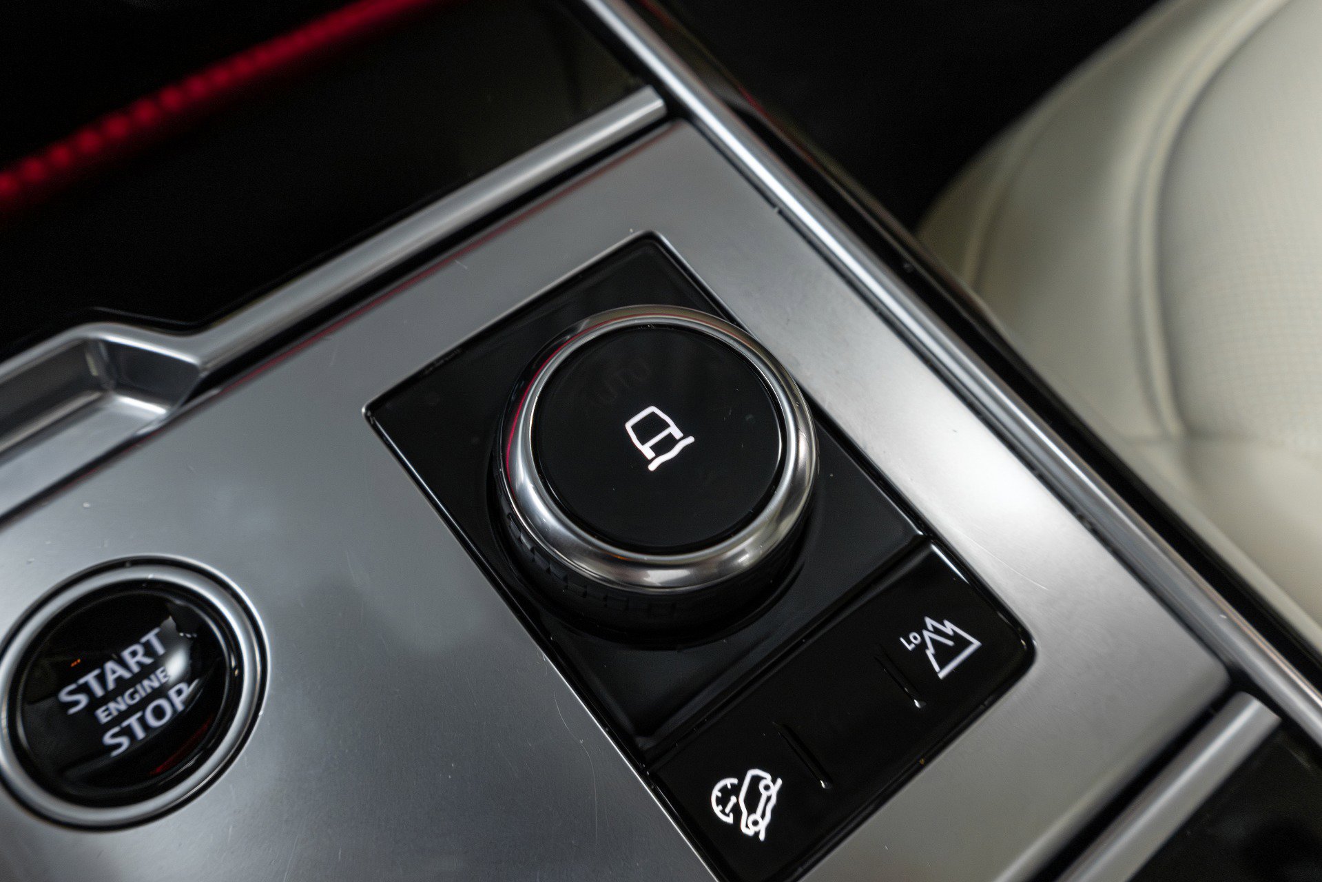 Used 2023 Land Rover Range Rover Long Wheelbase Autobiography image 67