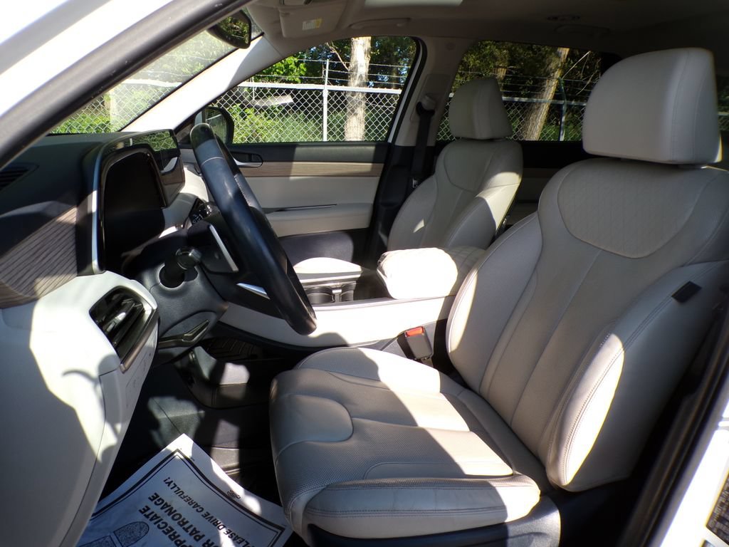 Used 2021 Hyundai Palisade SEL w/ Premium Package AWD/4WD image 13