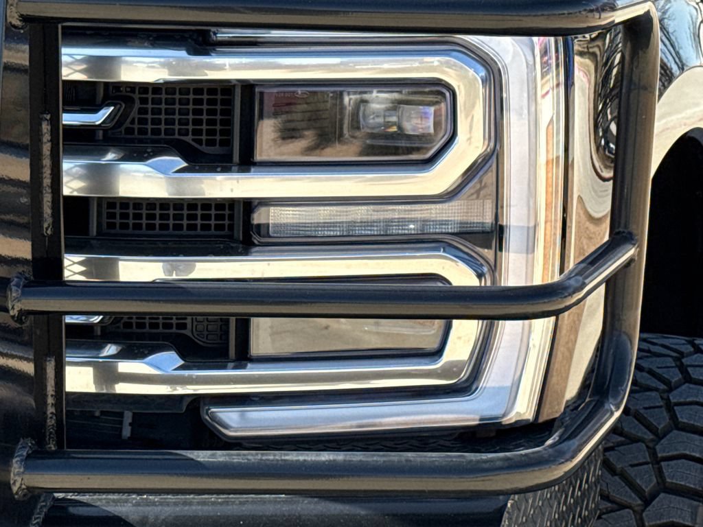 Used 2024 Ford F350 Platinum w/ FX4 Off-Road Package AWD/4WD image 4