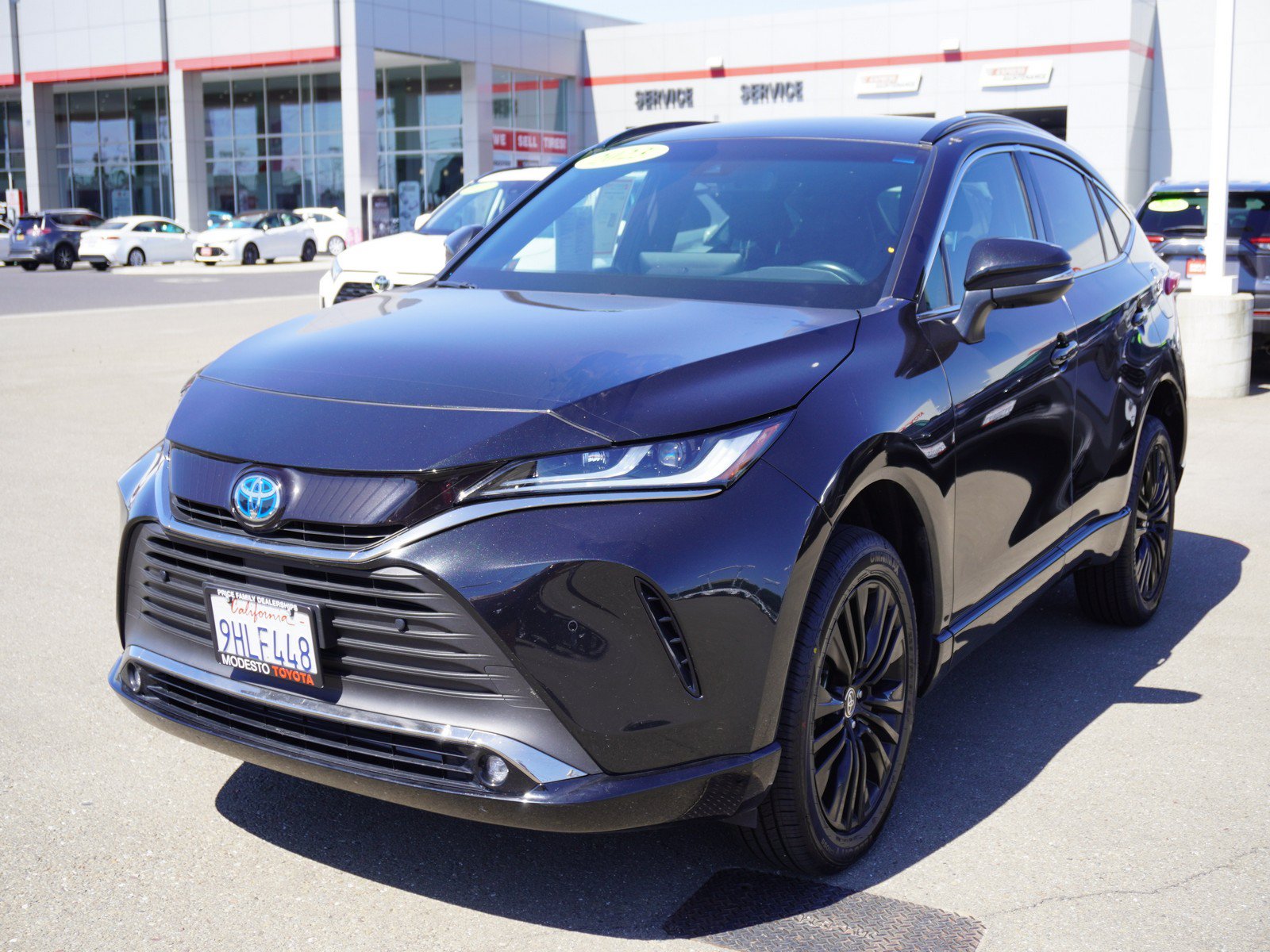 Used 2023 Toyota Venza Nightshade AWD/4WD image 7