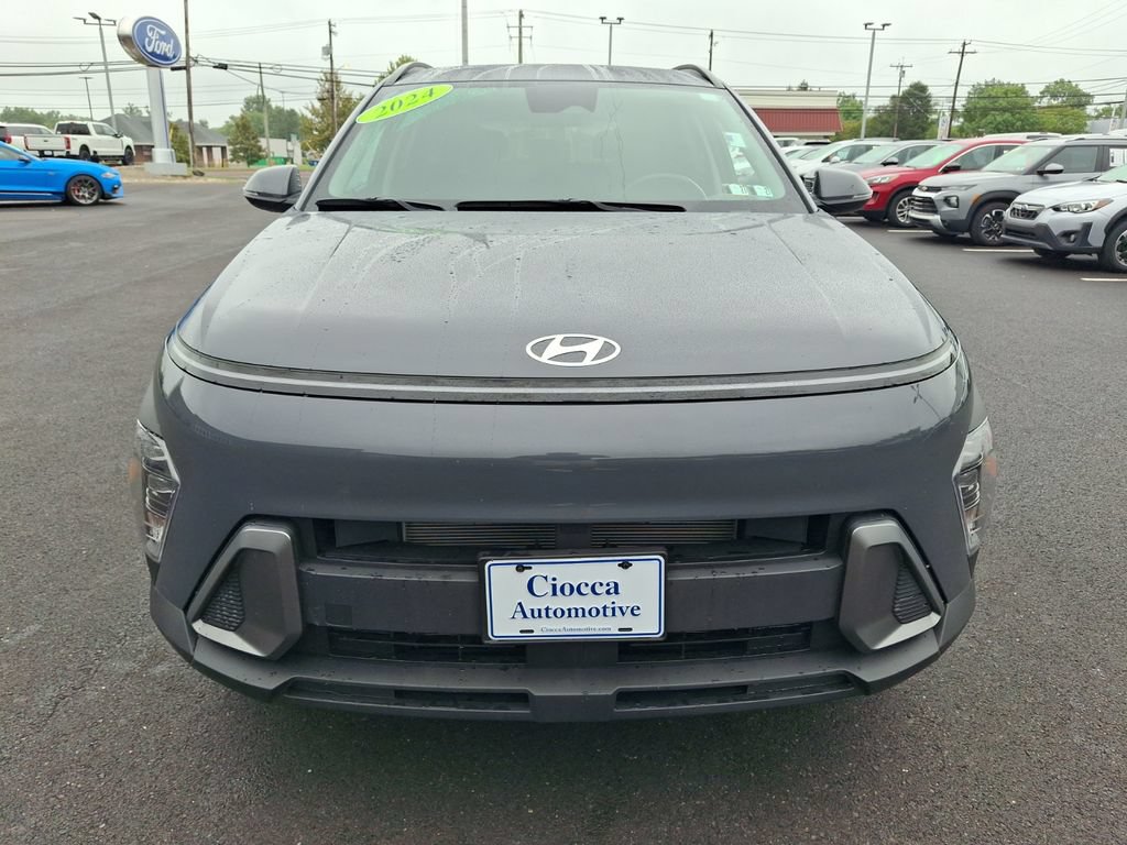 Used 2024 Hyundai Kona SEL AWD/4WD image 5