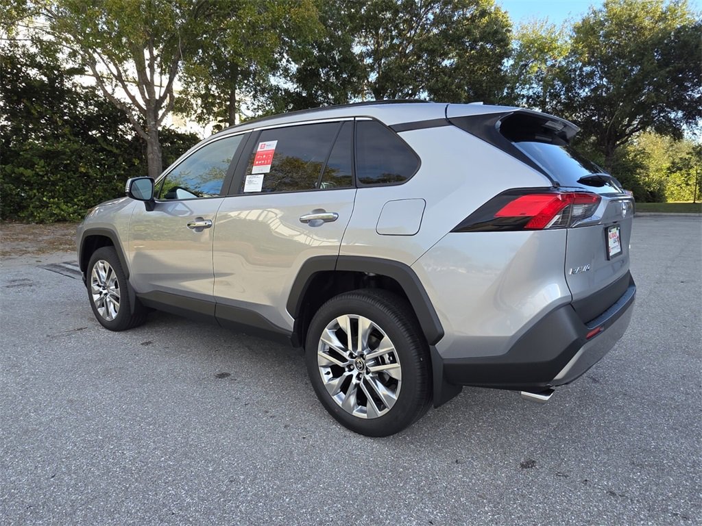 New 2025 Toyota RAV4 Limited image 9
