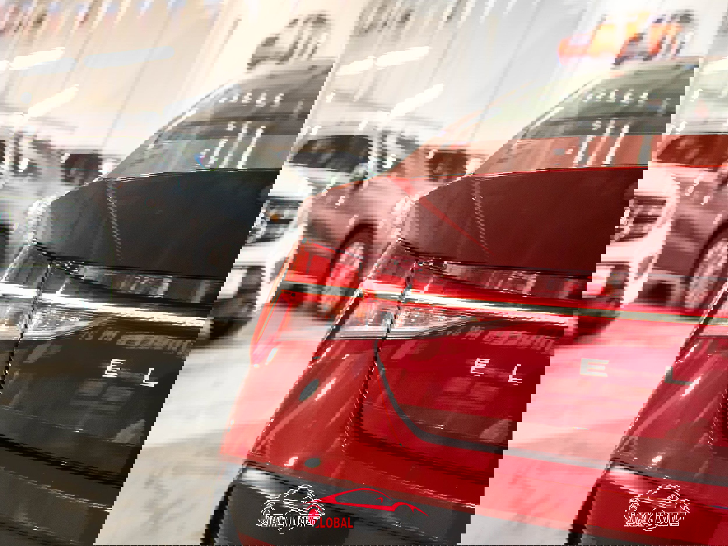 Used 2025 Hyundai Elantra SEL image 40