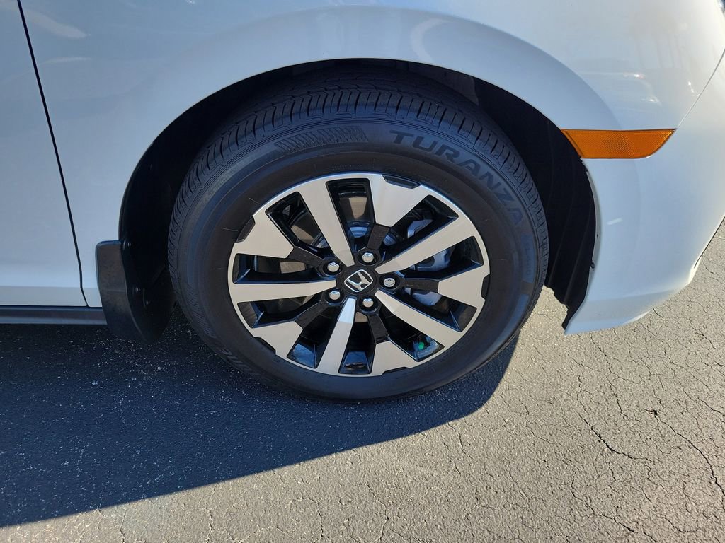 Certified 2026 Honda Odyssey EX-L image 6