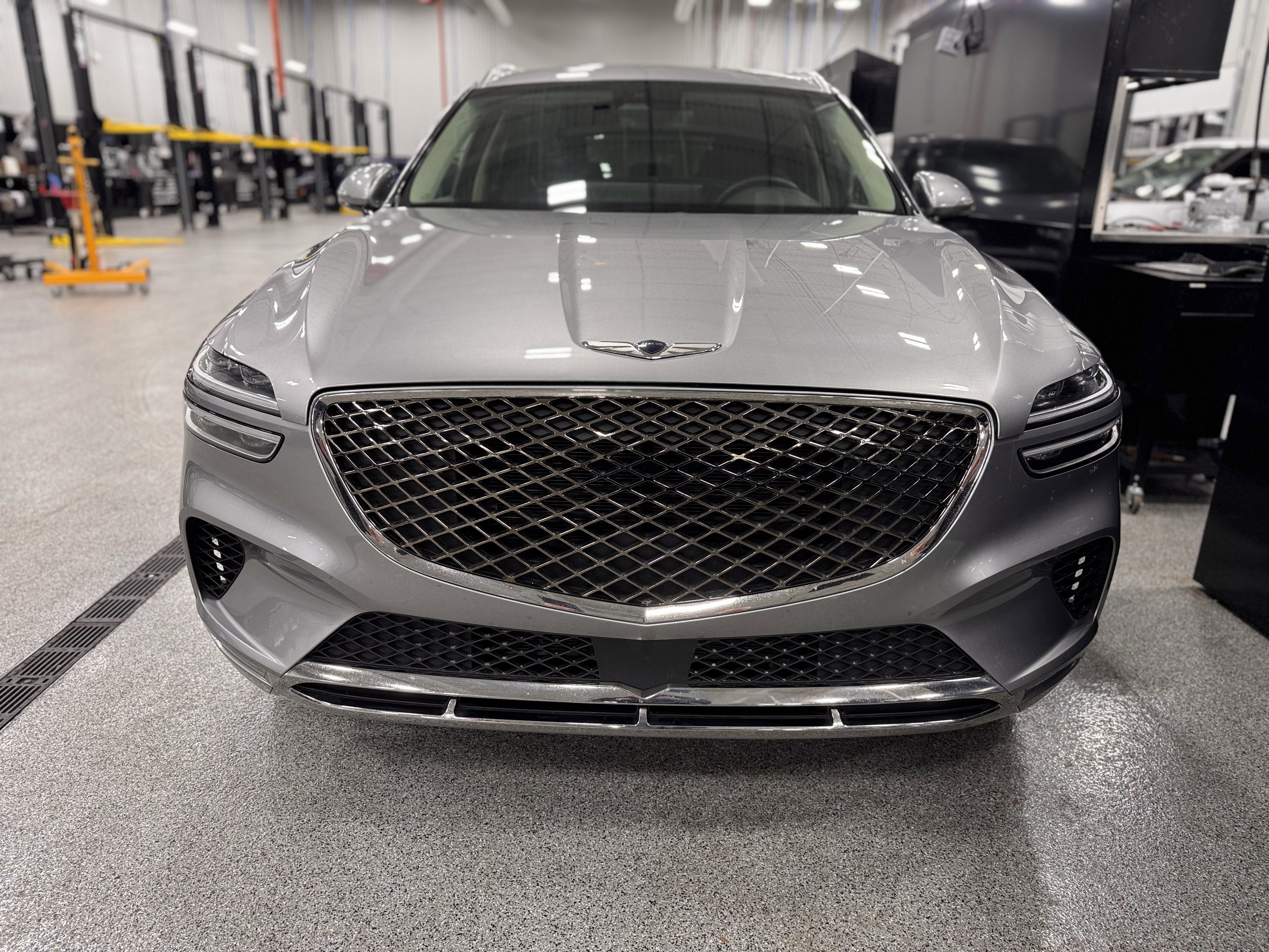 Used 2025 Genesis GV70 2.5T image 32