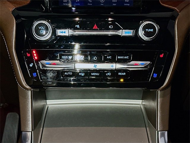 Certified 2022 Ford Explorer King Ranch w/ Premium Technology Package image 31