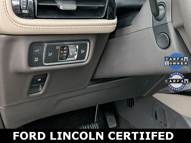 Certified 2022 Lincoln Nautilus AWD w/ Premium Package image 15