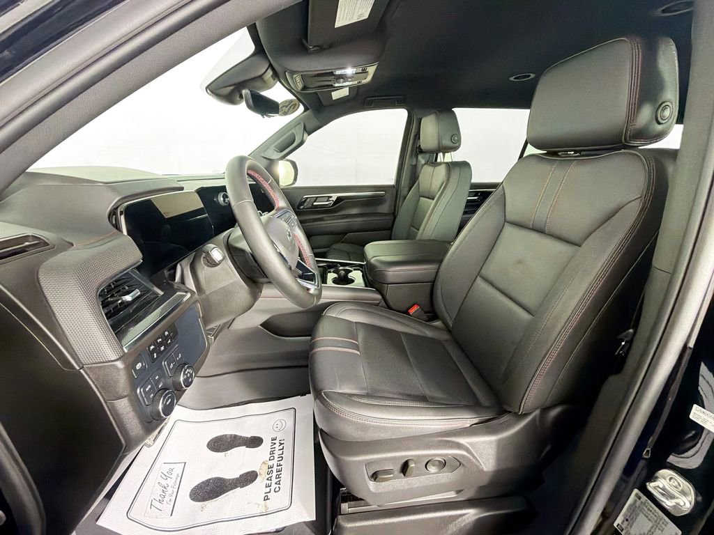 Used 2025 Chevrolet Tahoe RST w/ RST Performance Edition image 21