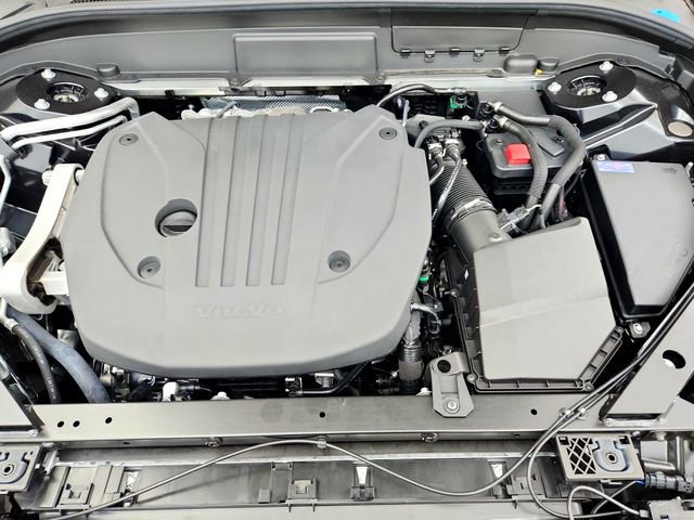 New 2026 Volvo XC60 B5 Ultra w/ Protection Package Premier image 30