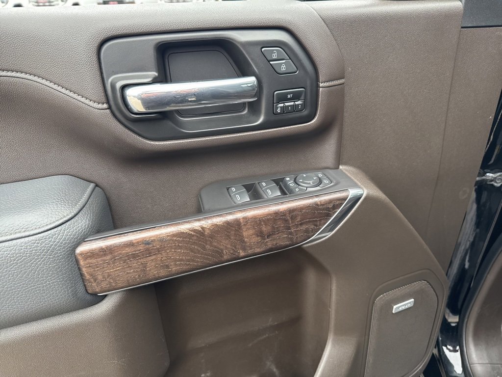 Used 2021 GMC Sierra 2500 Denali w/ Denali Ultimate Package image 12