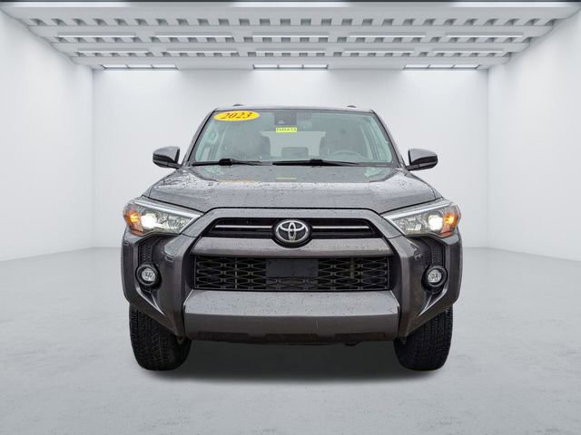 Used 2023 Toyota 4Runner SR5 AWD/4WD image 9