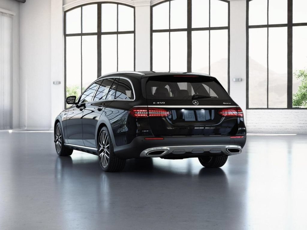 Certified 2022 Mercedes-Benz E 450 4MATIC All-Terrain Wagon image 28