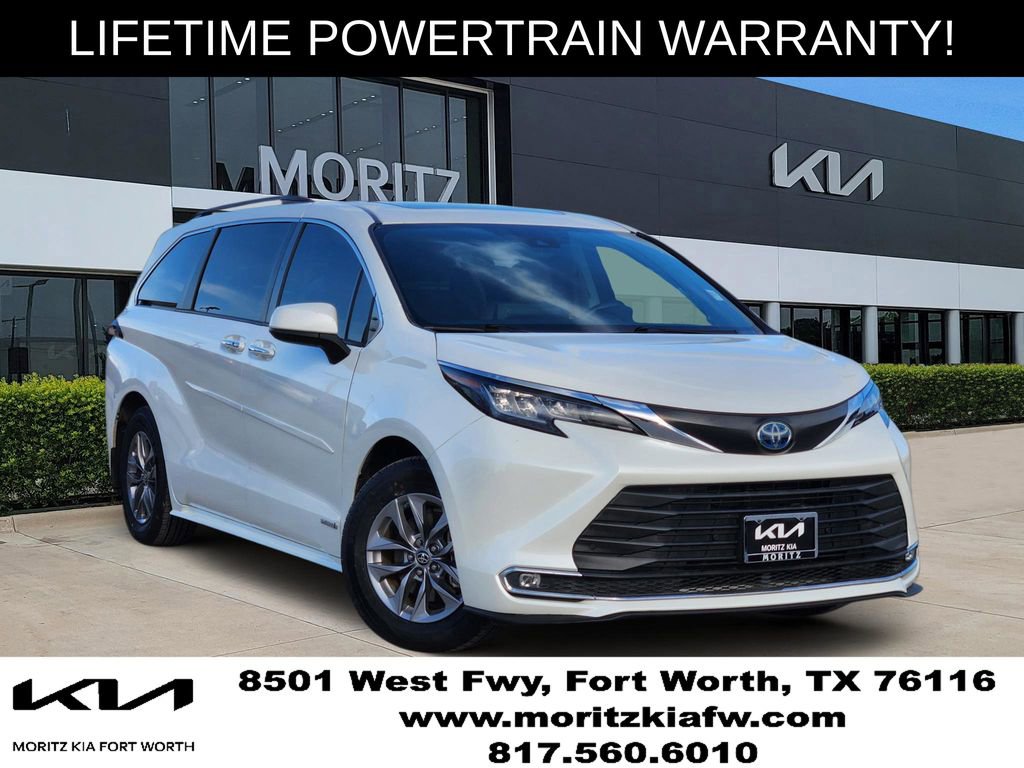 Used 2021 Toyota Sienna XLE