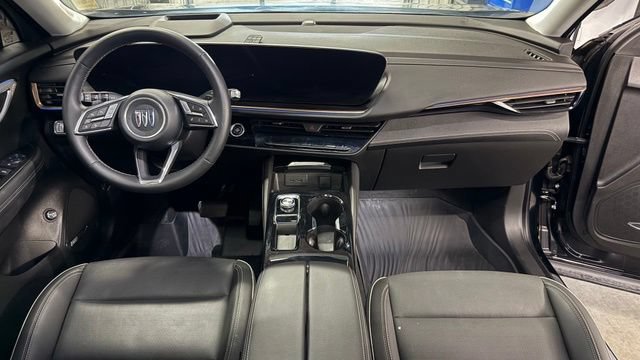 Used 2024 Buick Envision Avenir AWD/4WD image 30