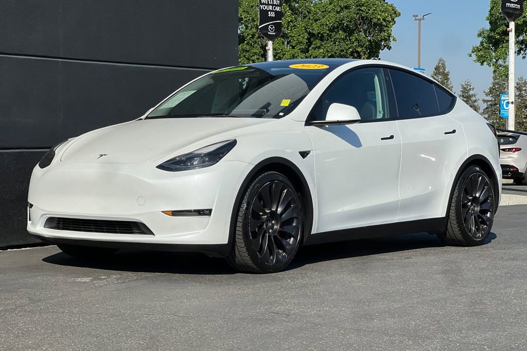 Used 2023 Tesla Model Y Performance image 10