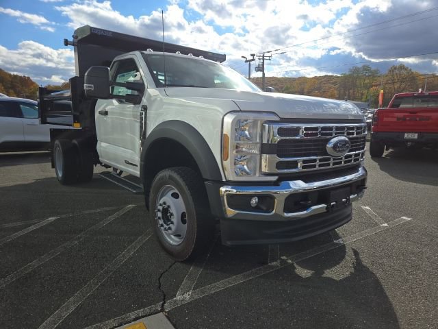 New 2025 Ford F550 4x4 Regular Cab Super Duty