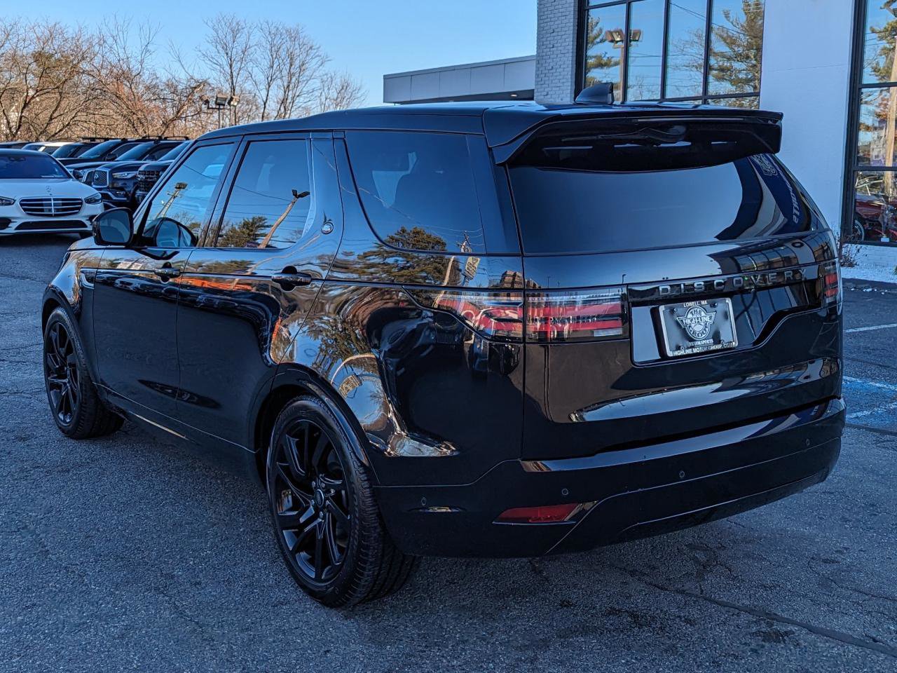 Used 2024 Land Rover Discovery Dynamic SE image 7