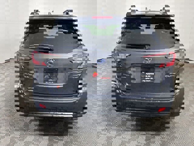 Used 2024 Subaru Outback Premium image 5