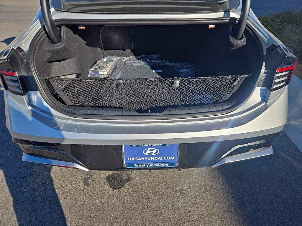 New 2026 Hyundai Sonata SEL FWD image 9