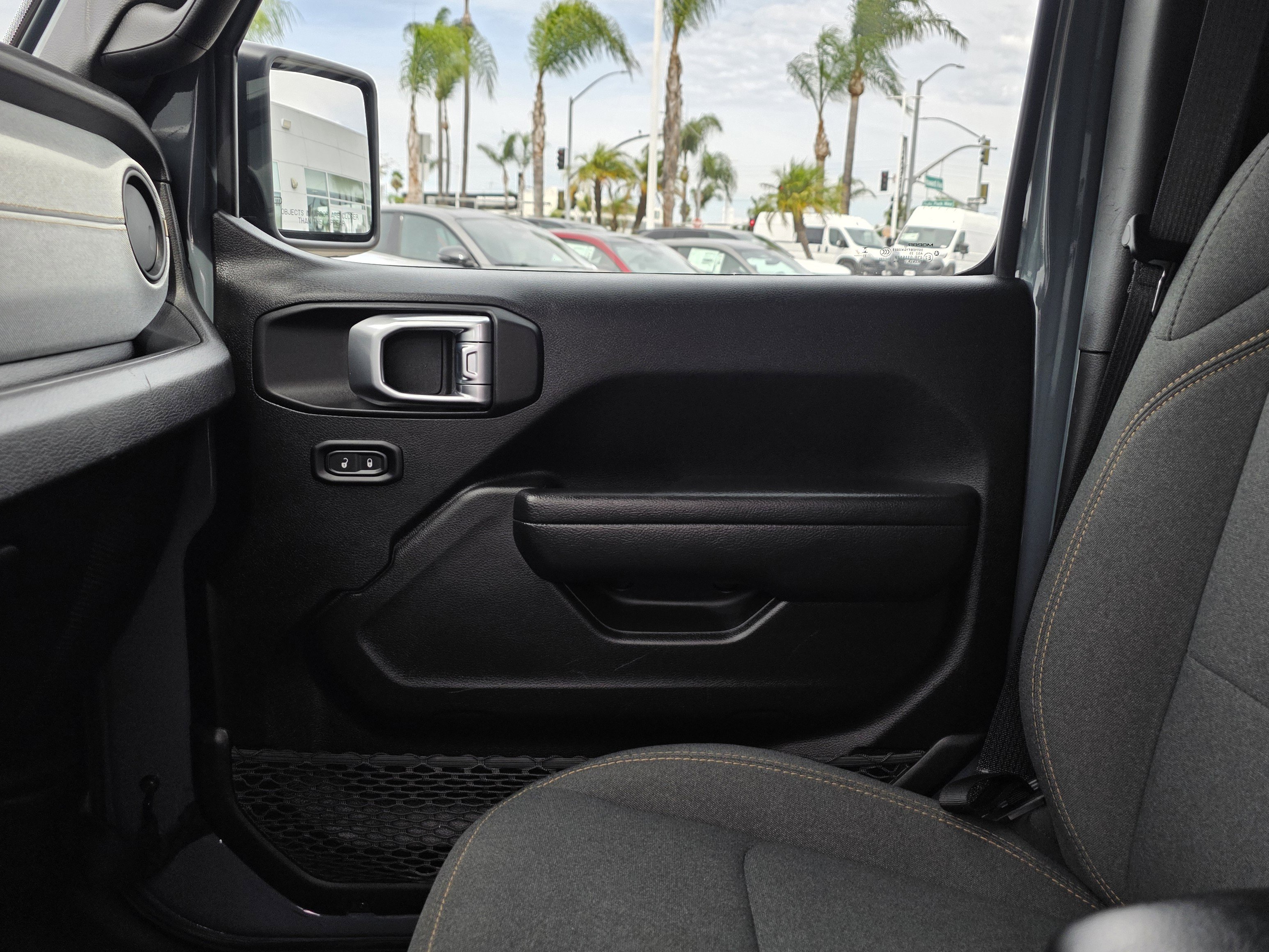 Certified 2024 Jeep Wrangler Sport S image 13