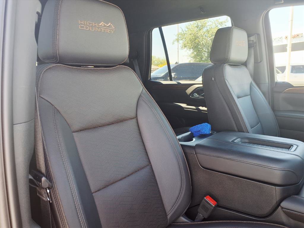 Used 2023 Chevrolet Tahoe High Country image 12