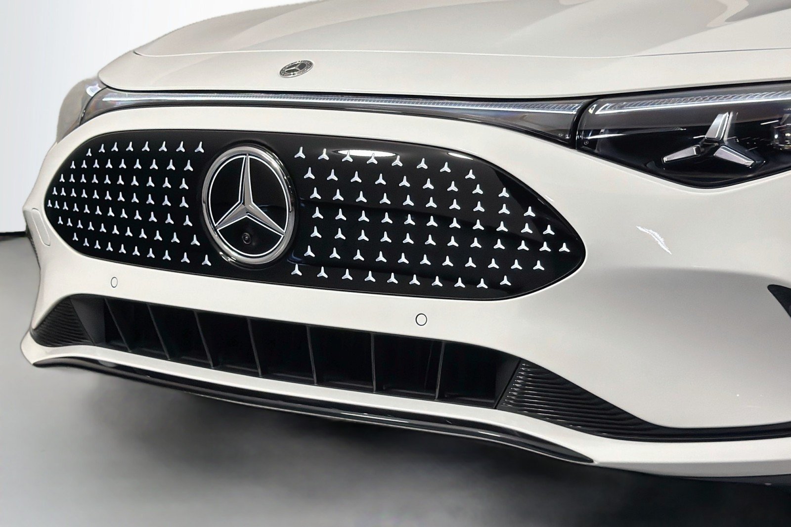 New 2027 Mercedes-Benz CLA 250+ image 11