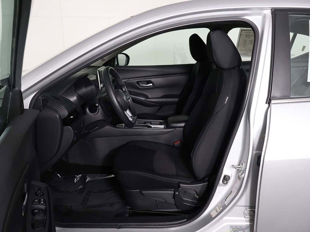 Used 2023 Nissan Sentra SV FWD image 26