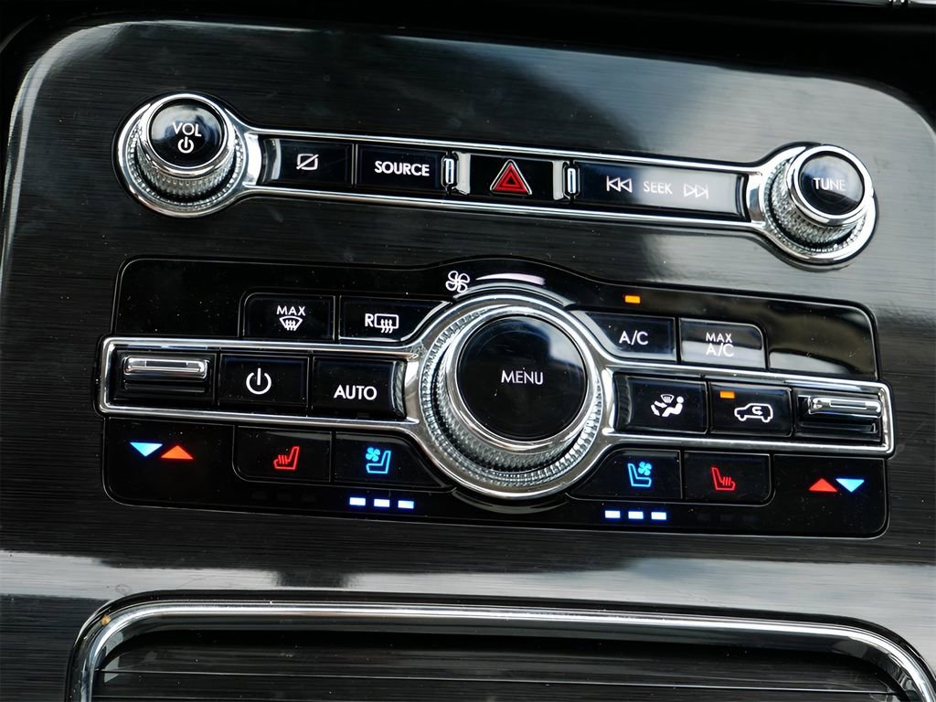 Used 2023 Lincoln Nautilus Reserve w/ Equipment Group 202A image 22