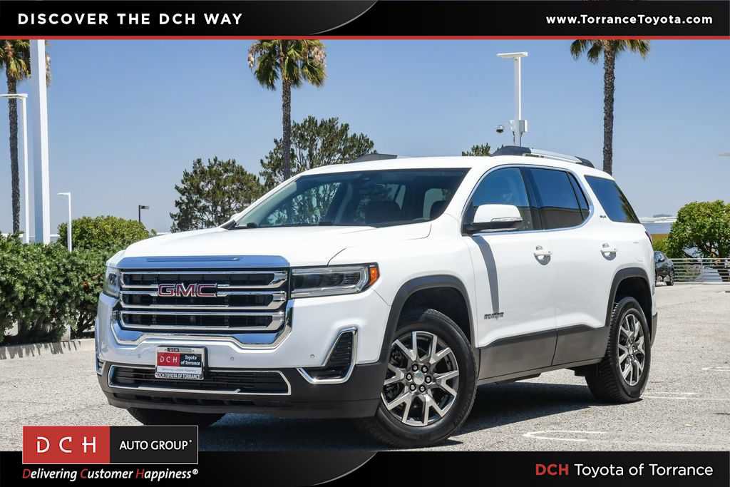 Used 2022 GMC Acadia SLE w/ Driver Convenience Package