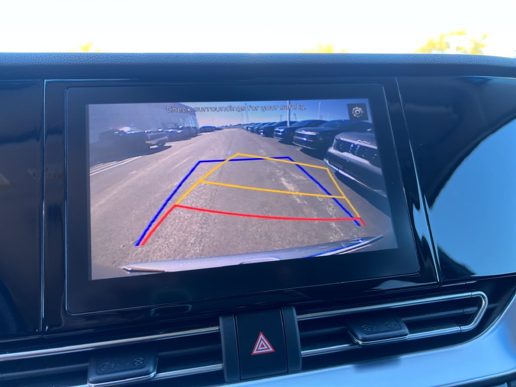Certified 2022 Kia Niro LXS FWD image 14