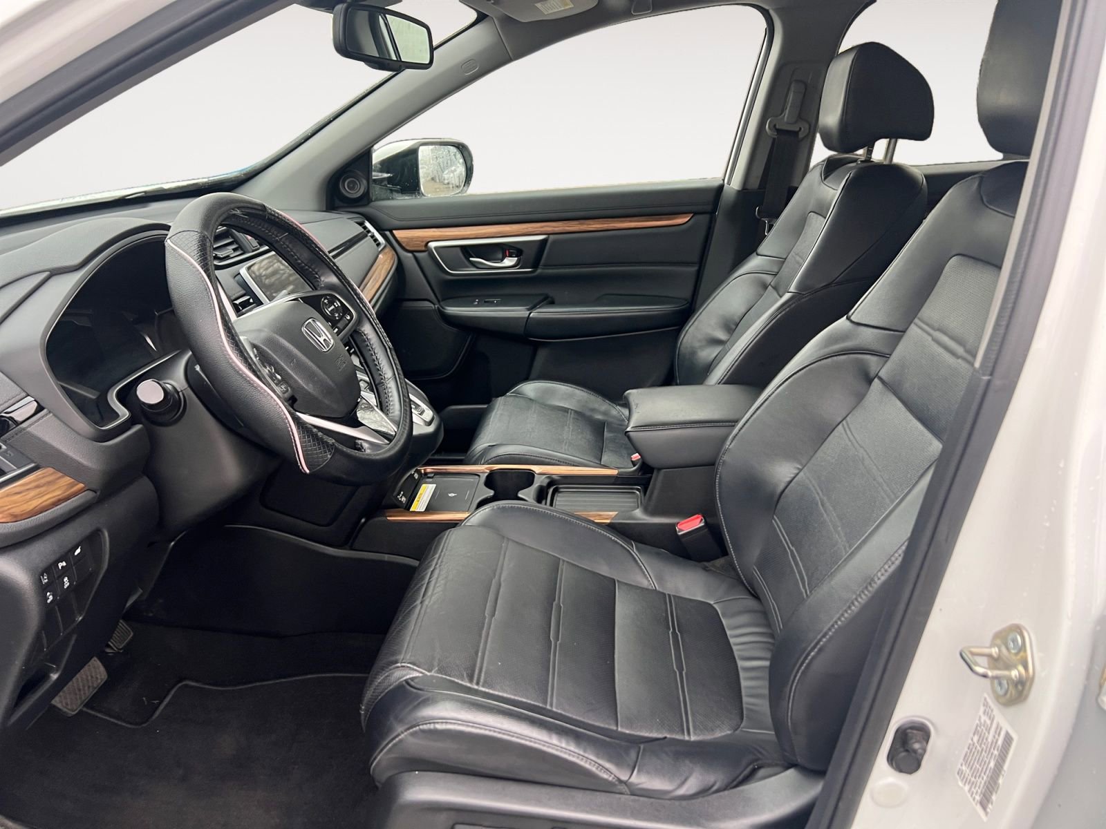 Used 2020 Honda CR-V Touring image 9