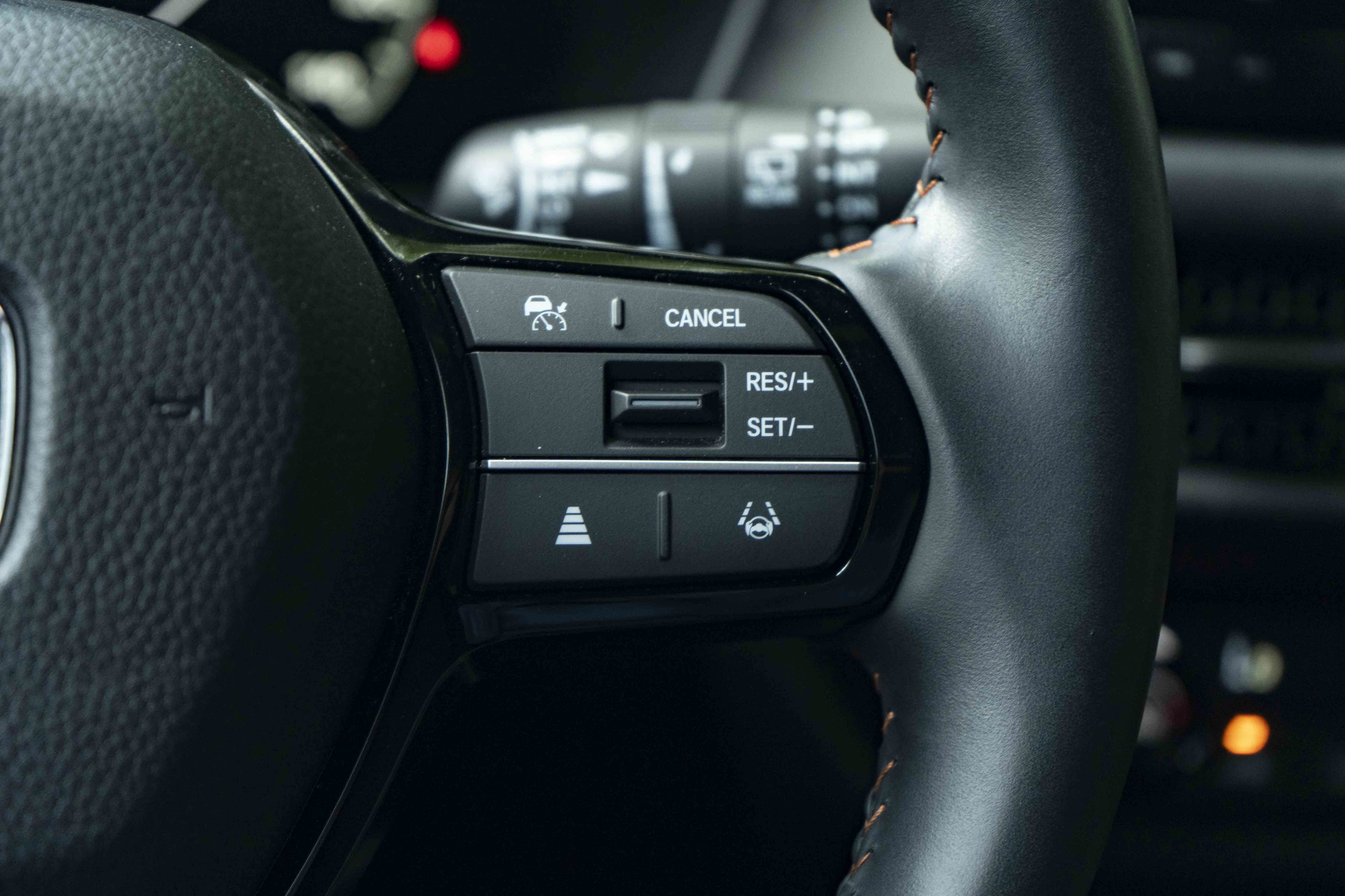 Certified 2025 Honda HR-V Sport image 21
