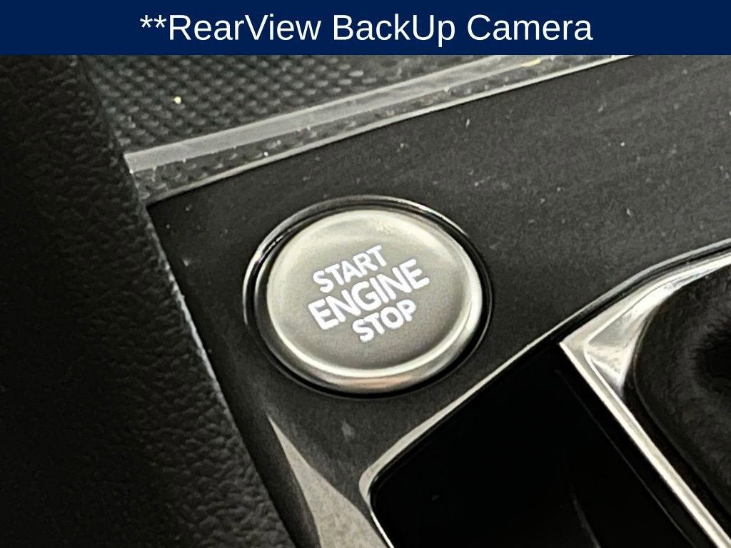 Used 2024 Volkswagen Tiguan SE R-Line image 15