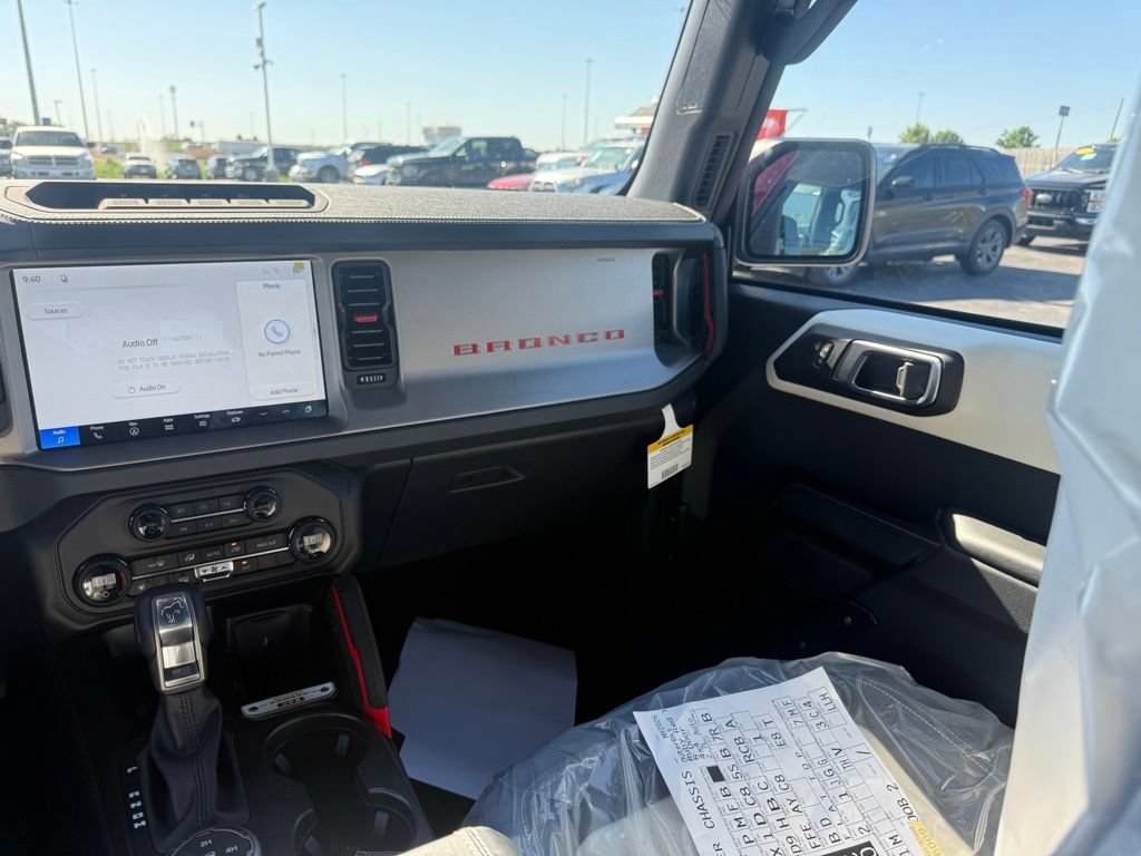 New 2026 Ford Bronco Outer Banks AWD/4WD image 39