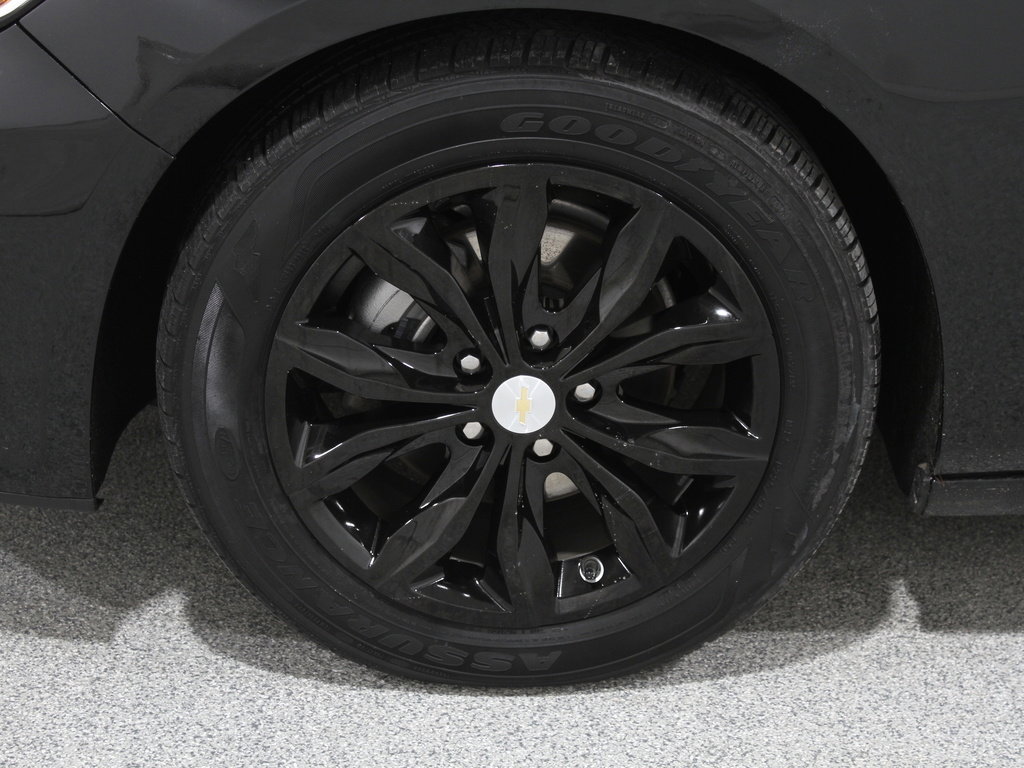 Used 2025 Chevrolet Malibu LT image 22