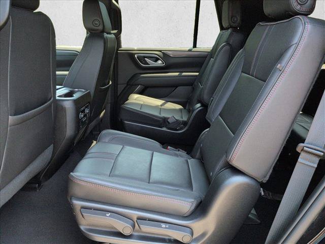 Used 2022 Chevrolet Tahoe RST w/ Luxury Package AWD/4WD image 19