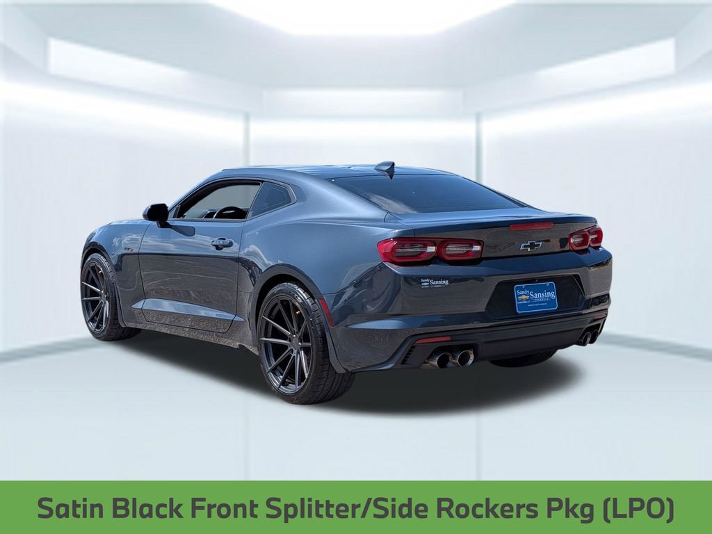 Used 2021 Chevrolet Camaro LT RWD image 4