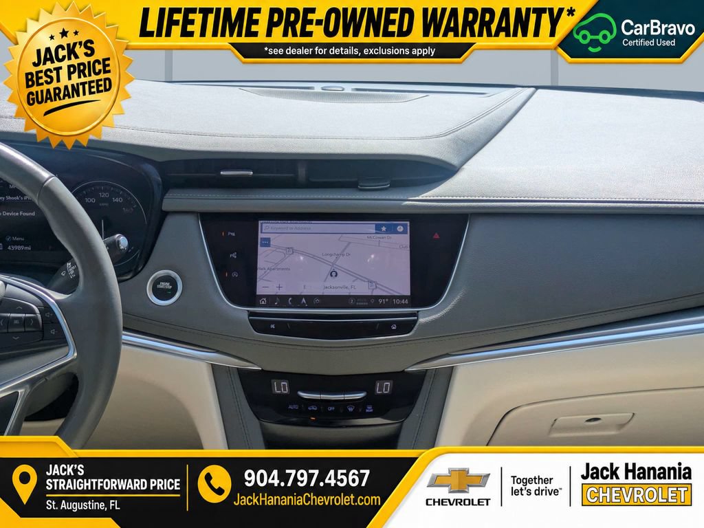 Used 2022 Cadillac XT5 Premium Luxury w/ Technology Package FWD image 19