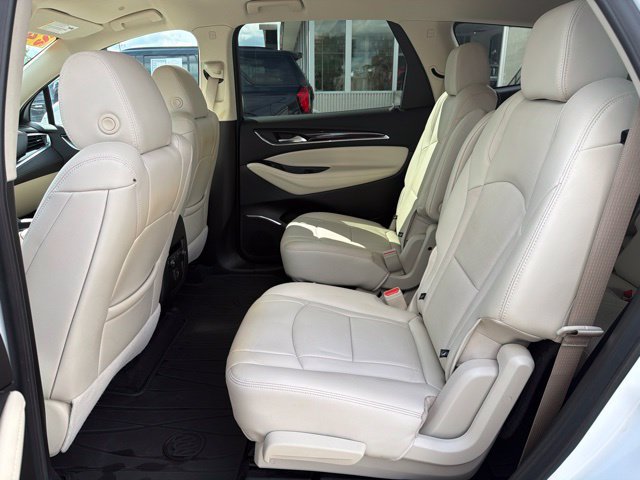 Certified 2024 Buick Enclave Essence FWD image 25