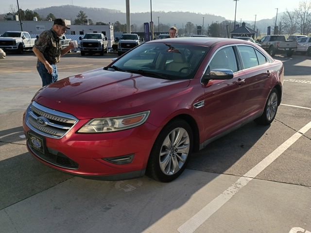 Used 2010 Ford Taurus Limited image 4