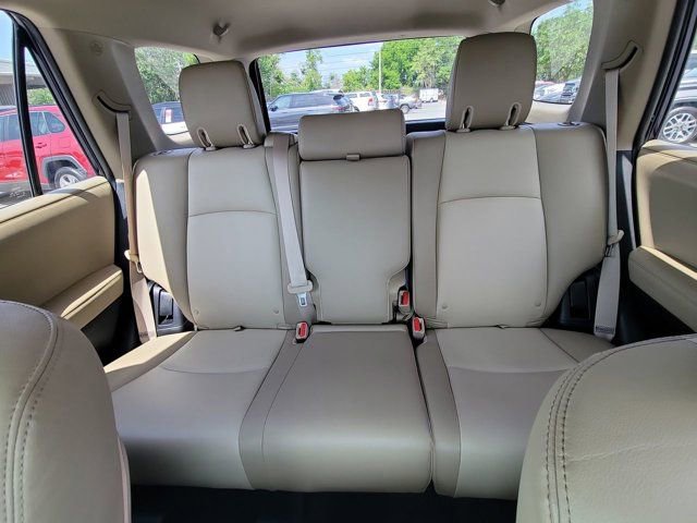 Used 2020 Toyota 4Runner SR5 Premium w/ Moonroof Package RWD image 5